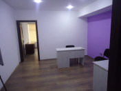 İcarəyə verilir 2 otaqlı 70 m2 ofis Nəriman Nərimanov m.