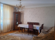 İcarəyə verilir 3 otaqlı 80 m2 köhnə tikili Elmlər Akademiyası m.