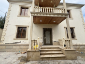 Satılır 6 otaqlı 200 m2 həyət evi Mehdiabad