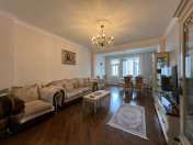 Satılır 4 otaqlı 152 m2 yeni tikili Şah İsmayıl Xətai m.