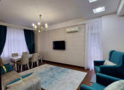 İcarəyə verilir 2 otaqlı 80 m2 yeni tikili Gənclik m.