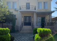 Satılır 8 otaqlı 368 m2 həyət evi Zaqatala