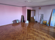 Satılır 3 otaqlı 76 m2 köhnə tikili 3 mkr