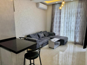 İcarəyə verilir 3 otaqlı 106 m2 yeni tikili Gənclik m.