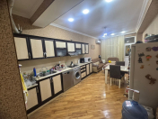 Satılır 3 otaqlı 135 m2 yeni tikili 3 mkr