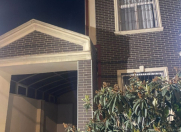 İcarəyə verilir 5 otaqlı 200 m2 həyət evi Neftçilər m.