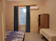 İcarəyə verilir 4 otaqlı 85 m2 köhnə tikili Nizami m.