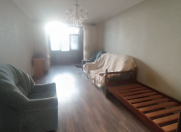 İcarəyə verilir 2 otaqlı 75 m2 köhnə tikili Qara Qarayev m.