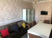 İcarəyə verilir 3 otaqlı 80 m2 köhnə tikili Gənclik m.