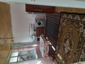 İcarəyə verilir 2 otaqlı 2 m2 həyət evi Şəki