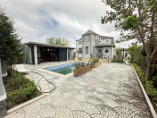 Satılır 4 otaqlı 157 m2 bağ evi Novxanı