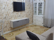 İcarəyə verilir 2 otaqlı 45 m2 köhnə tikili Gənclik m.