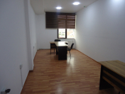 İcarəyə verilir 1 otaqlı 55 m2 ofis Nəriman Nərimanov m.