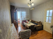 Satılır 1 otaqlı 35 m2 köhnə tikili Binəqədi r.