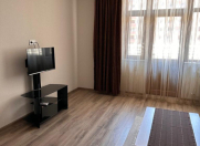 İcarəyə verilir 2 otaqlı 100 m2 yeni tikili Şah İsmayıl Xətai m.