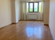 Satılır 3 otaqlı 80 m2 köhnə tikili İnşaatçılar m.