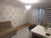 Satılır 2 otaqlı 40 m2 köhnə tikili İnşaatçılar m.