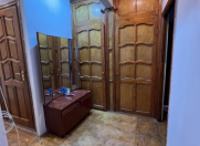 Satılır 2 otaqlı 65 m2 köhnə tikili 8 mkr