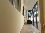 Satılır 3 otaqlı 56 m2 həyət evi İnşaatçılar m.