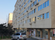 Satılır 4 otaqlı 106 m2 köhnə tikili İnşaatçılar m.