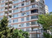 Satılır 3 otaqlı 117 m2 yeni tikili Nərimanov r.