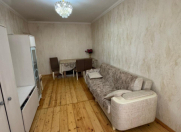 Satılır 2 otaqlı 60 m2 köhnə tikili Həzi Aslanov m.