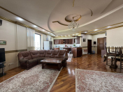 Satılır 3 otaqlı 165 m2 yeni tikili Gənclik m.