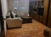 Satılır 3 otaqlı 65 m2 köhnə tikili Xalqlar Dostluğu m.