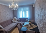 Satılır 2 otaqlı 60 m2 köhnə tikili Xalqlar Dostluğu m.