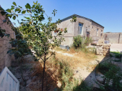 Satılır 5 otaqlı 120 m2 həyət evi Binə