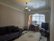 Satılır 3 otaqlı 80 m2 köhnə tikili Həzi Aslanov m.
