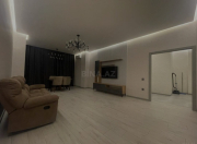 İcarəyə verilir 4 otaqlı 167 m2 yeni tikili 28 May m.
