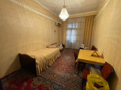 İcarəyə verilir 1 otaqlı 40 m2 köhnə tikili Xalqlar Dostluğu m.