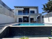 Satılır 5 otaqlı 230 m2 həyət evi Mərdəkan