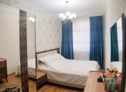 Satılır 2 otaqlı 60 m2 köhnə tikili 4 mkr