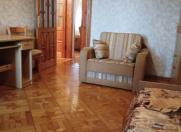 Satılır 4 otaqlı 115 m2 köhnə tikili 9 mkr