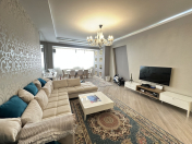 Satılır 3 otaqlı 145 m2 yeni tikili Qara Qarayev m.