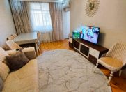 Satılır 3 otaqlı 80 m2 köhnə tikili 7 mkr