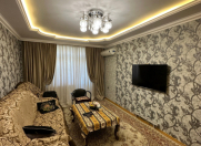 Satılır 5 otaqlı 120 m2 köhnə tikili Nizami m.