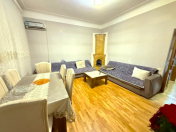 Satılır 2 otaqlı 65 m2 köhnə tikili Səbail r.