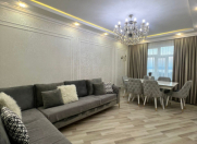 Satılır 3 otaqlı 90 m2 köhnə tikili Həzi Aslanov
