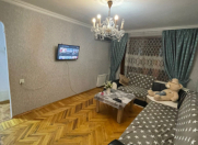Satılır 2 otaqlı 60 m2 köhnə tikili İnşaatçılar m.