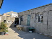 Satılır 4 otaqlı 130 m2 həyət evi Saray