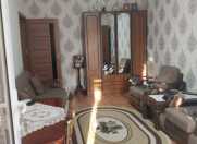 Satılır 1 otaqlı 45 m2 köhnə tikili Y.Günəşli