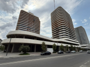 Satılır 3 otaqlı 178 m2 yeni tikili Ağ şəhər