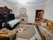 Satılır 4 otaqlı 97 m2 köhnə tikili Montin