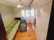 Satılır 3 otaqlı 65 m2 köhnə tikili Gənclik m.