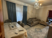 Satılır 2 otaqlı 66 m2 köhnə tikili Neftçilər m.