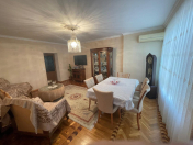 Satılır 4 otaqlı 85.5 m2 köhnə tikili Badamdar