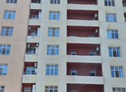 Satılır 2 otaqlı 90 m2 yeni tikili Qara Qarayev m.